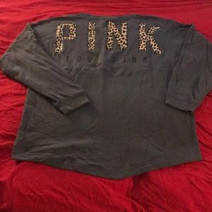 Pink by Victoria’s Secret • sweatshirt•